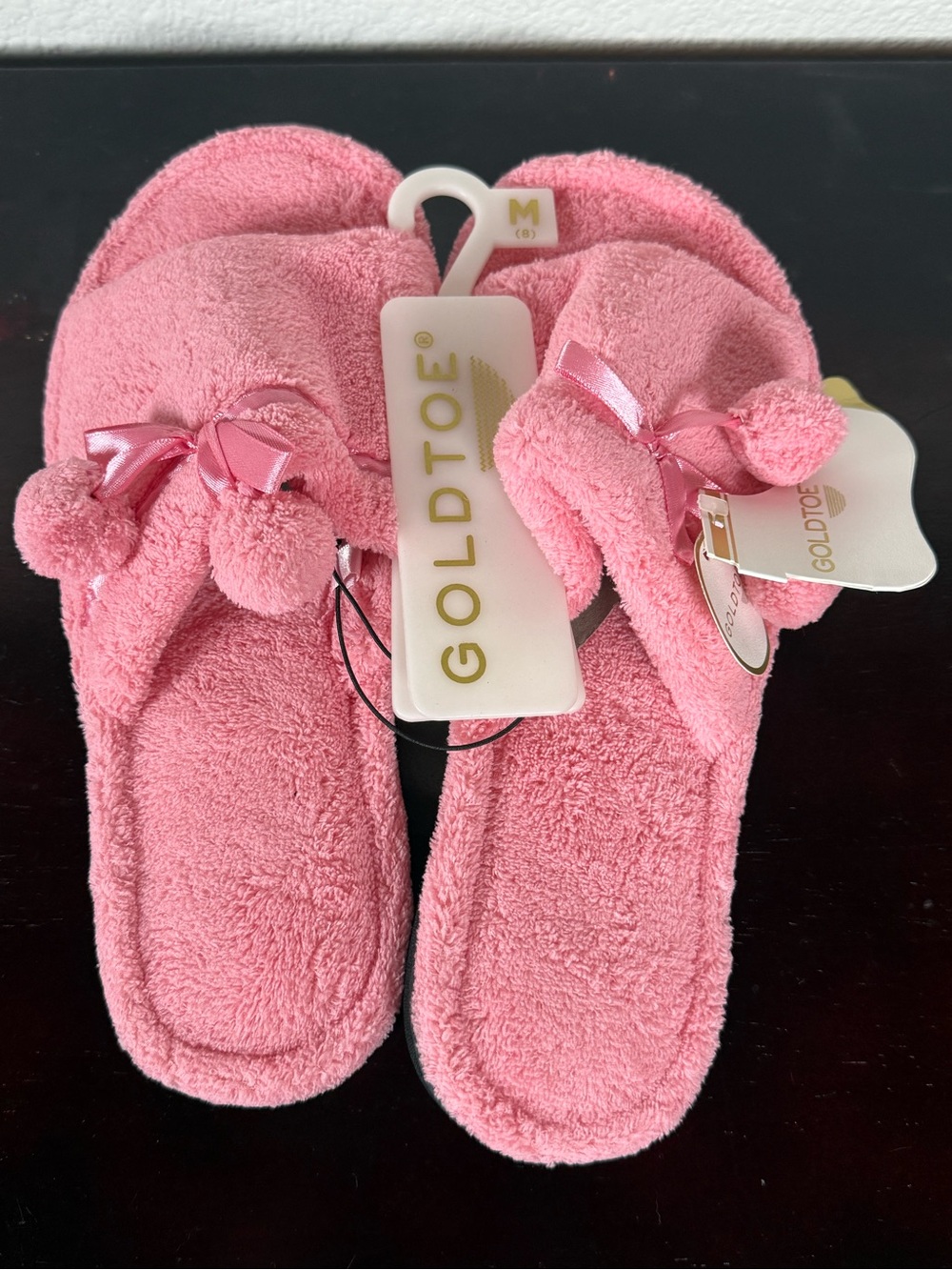Goldtoe Women’s Ardenia Plush Slipper Coral Pink Pom Pom Size Medium M 8 NWT